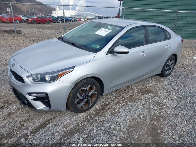 KIA Forte Lxs 2019 3KPF24AD4KE098957 Image 2