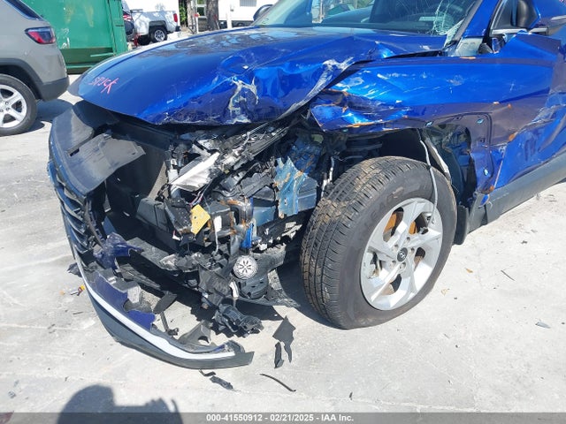 5NMJA3AE8NH054070 Hyundai TUCSON SE