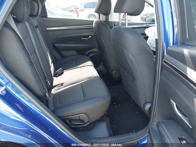 5NMJA3AE8NH054070 Hyundai TUCSON SE