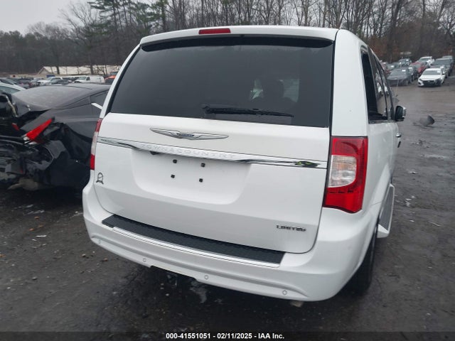 2C4RC1GG7GR128503 Chrysler Town & Country Limited Platinum
