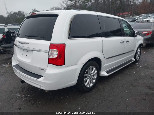 2C4RC1GG7GR128503 Chrysler Town & Country Limited Platinum