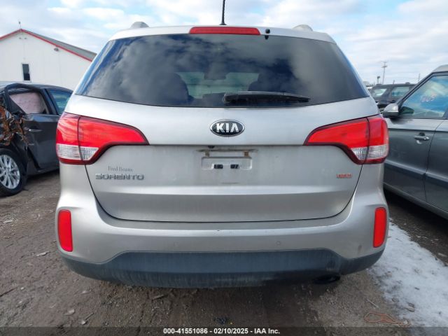 5XYKT3A67FG608962 KIA SORENTO LX