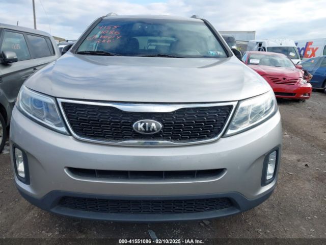 5XYKT3A67FG608962 KIA SORENTO LX