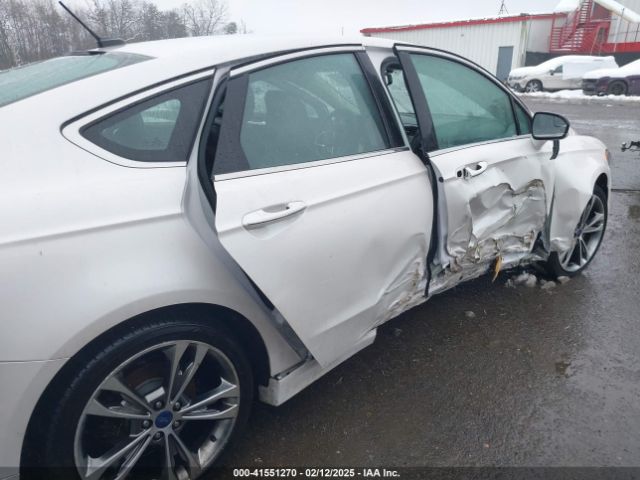 3FA6P0K95HR137194 Ford Fusion Titanium