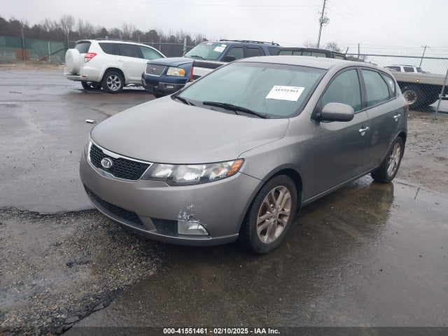 41551461 :رقم المزاد ، KNAFU5A23B5410824 vin ، 2011 Kia Forte Ex مزاد بيع