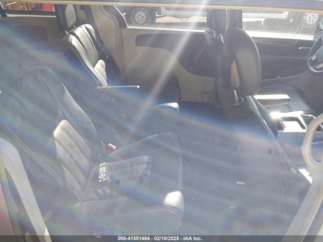 2C4RC1BG5GR197682 Chrysler Town & Country Touring