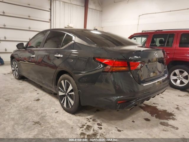 1N4BL4DW7NN344091 Nissan Altima Sv Intelligent Awd