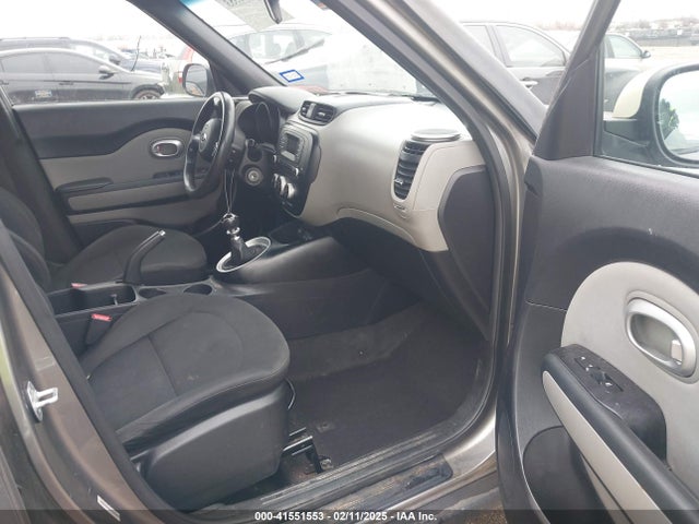 KIA Soul 2014 KNDJN2A24E7003287 Image 5