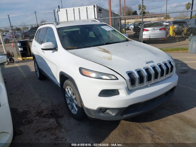 Jeep Cherokee Latitude 2015 1C4PJLCSXFW642872 Image 1