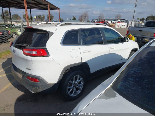Jeep Cherokee Latitude 2015 1C4PJLCSXFW642872 Image 13