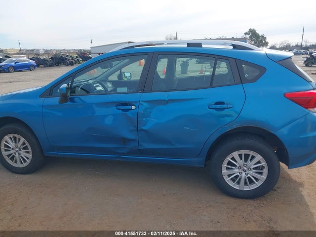 Subaru na 2017 4S3GTAB64H3707383 Image 14