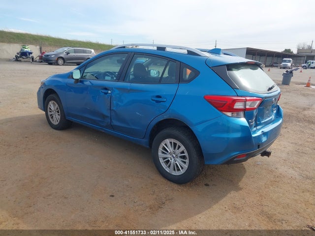 Subaru na 2017 4S3GTAB64H3707383 Image 3