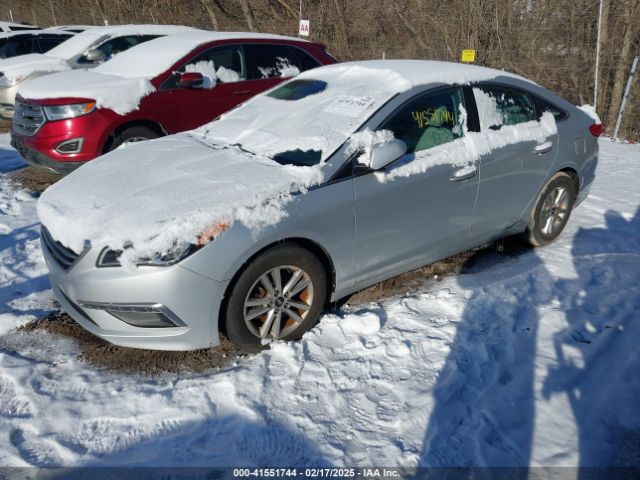 5NPE24AF8FH187915 Hyundai SONATA SE