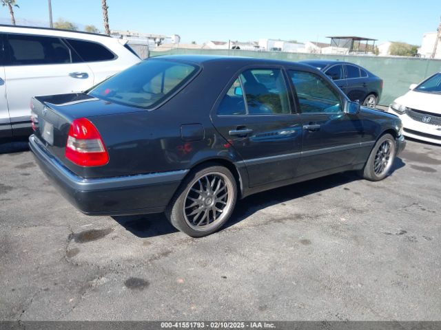 1995 MERCEDES-BENZ C WDBHA28E2SF122787 Photo 3