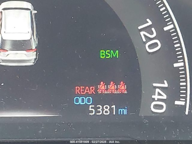 2T3K1RFV9RC294117 Toyota RAV4 LE