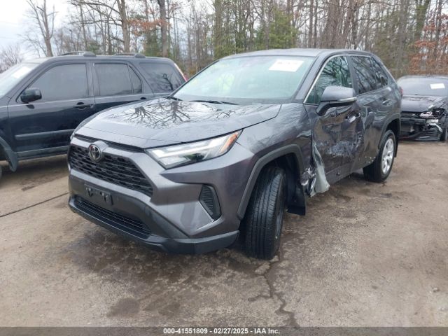 2T3K1RFV9RC294117 Toyota RAV4 LE