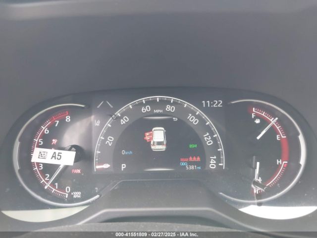 2T3K1RFV9RC294117 Toyota RAV4 LE