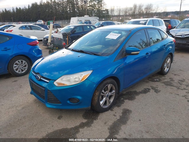 Ford FOCUS SE 2014 1FADP3F22EL224289 Image 2