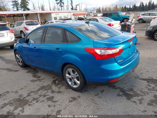 Ford FOCUS SE 2014 1FADP3F22EL224289 Image 3