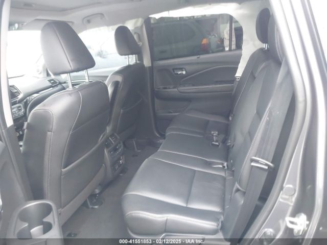 5FNYF6H95LB004641 Honda Pilot Awd Touring 8 Passenger