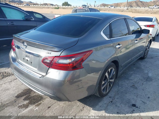 1N4AL3APXHN332489 Nissan Altima 2.5 Sr