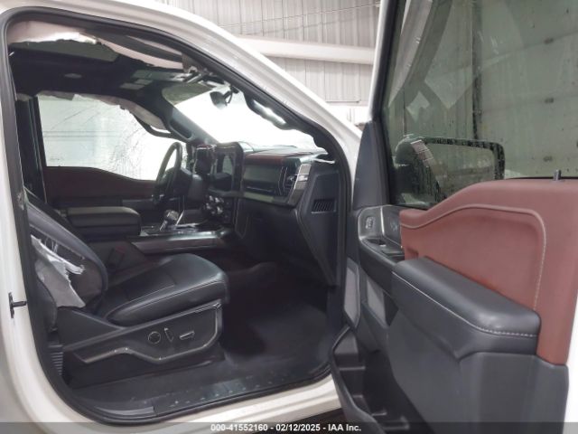 1FTFW1ED8PFC32279 Ford F-150 Lariat