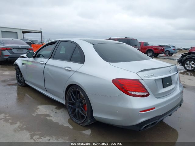 2020 MERCEDES-BENZ AMG E 63 WDDZF8KB7LA743679 Photo 2