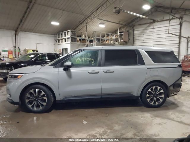 KNDNC5H35R6316576 KIA Carnival Mpv Ex