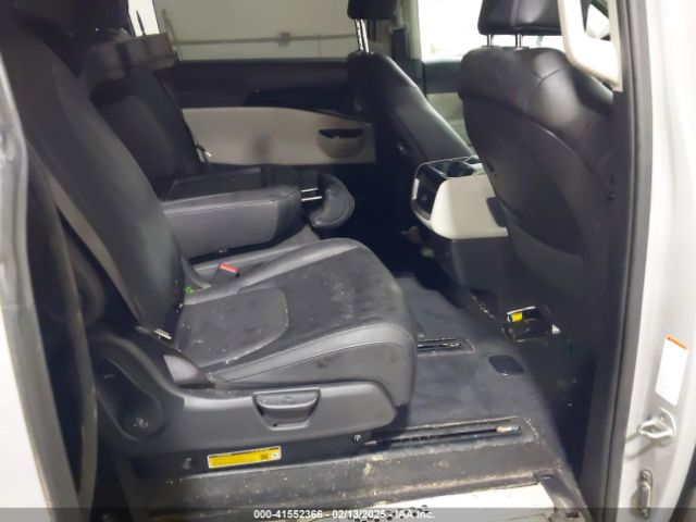 KNDNC5H35R6316576 KIA Carnival Mpv Ex