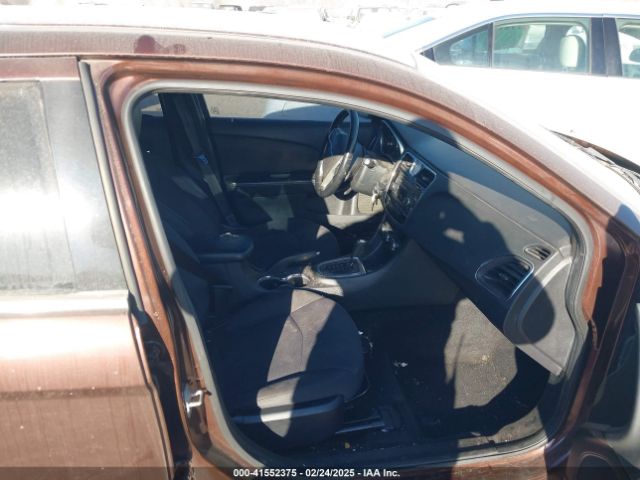 2013 CHRYSLER 200 1C3CCBBB8DN693721 Photo 4