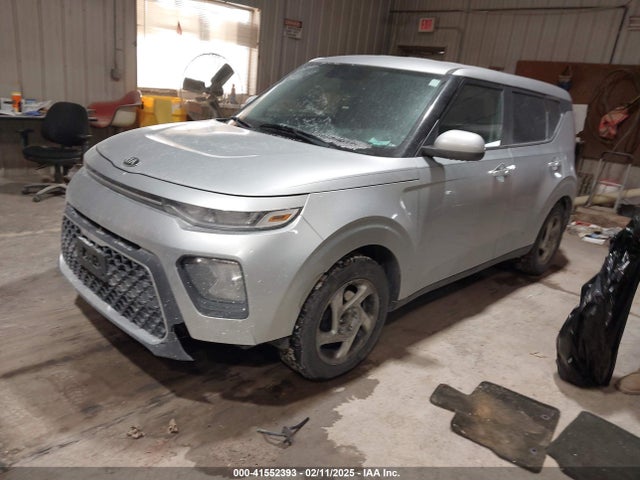 KIA SOUL LX 2020 KNDJ23AU3L7723385 Image 2