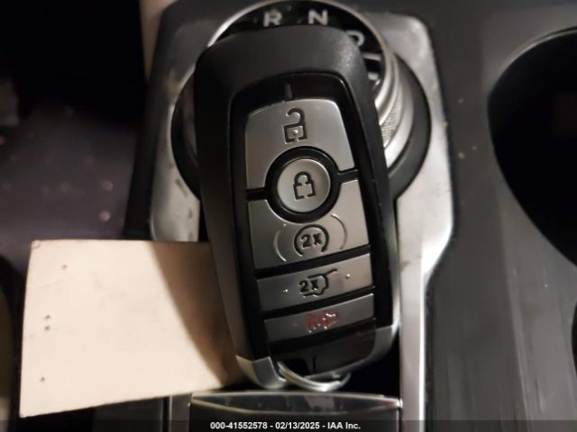1FMCU9CZ2MUA90567 Ford Escape Sel Hybrid