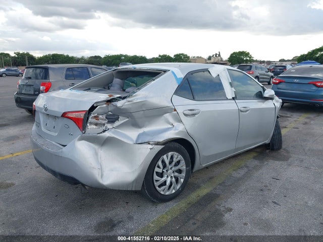 Toyota COROLLA LE 2017 5YFBURHE0HP669162 Image 4