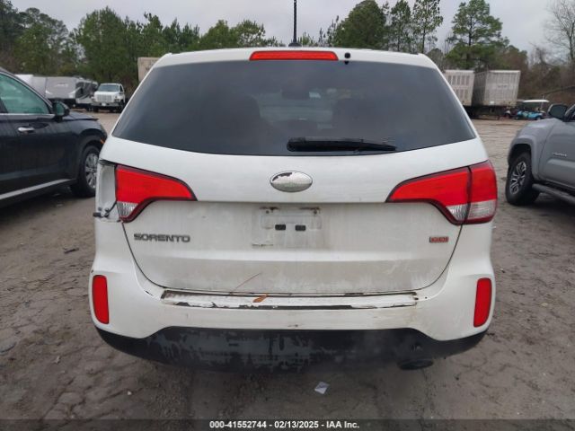 5XYKT3A64FG554360 KIA SORENTO LX