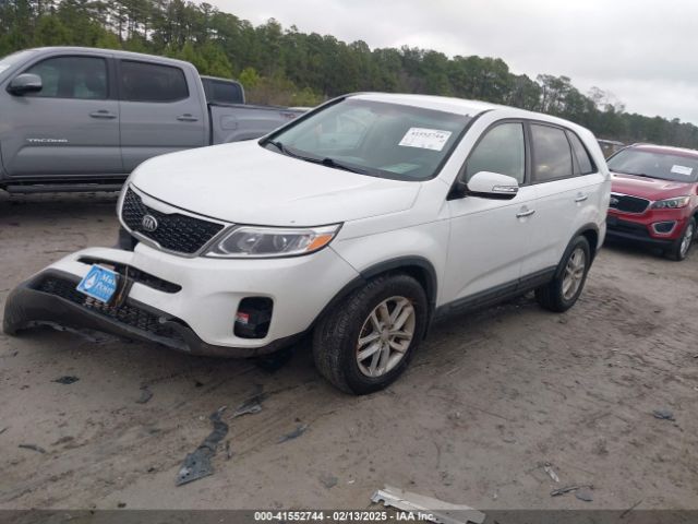 5XYKT3A64FG554360 KIA SORENTO LX