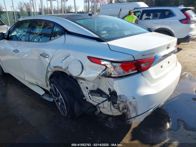 1N4AA6AP2HC384136 Nissan Maxima 3.5 Platinum