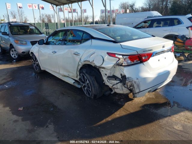 1N4AA6AP2HC384136 Nissan Maxima 3.5 Platinum