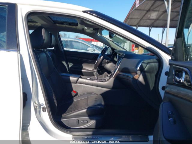 1N4AA6AP2HC384136 Nissan Maxima 3.5 Platinum