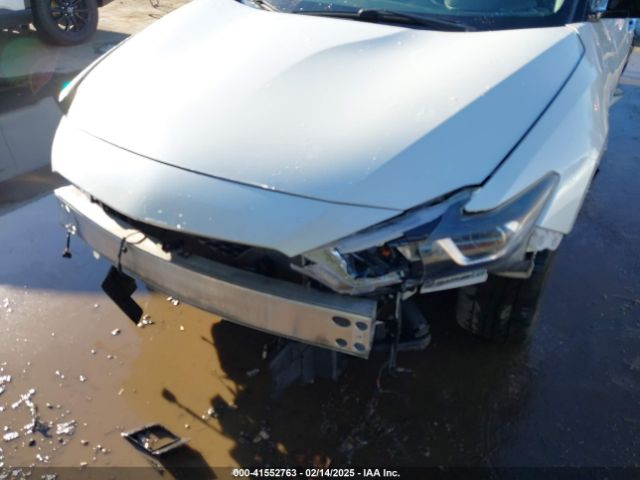 1N4AA6AP2HC384136 Nissan Maxima 3.5 Platinum