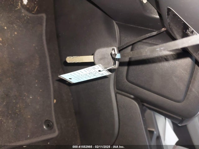 Honda CR-V LX 2017 7FARW5H37HE003867 Image 11