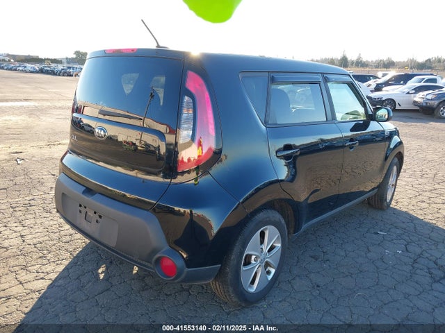 KNDJN2A26G7321284 KIA Soul
