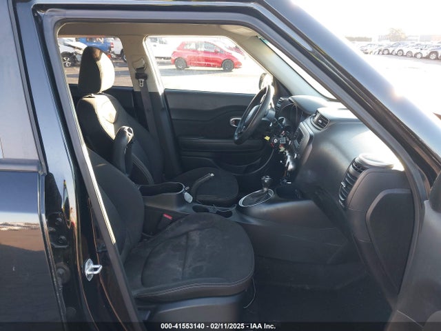 KNDJN2A26G7321284 KIA Soul