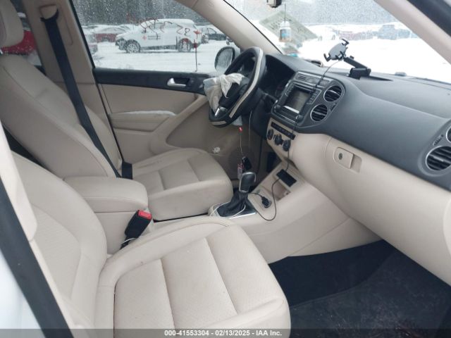 WVGBV7AX2GW550558 Volkswagen TIGUAN S