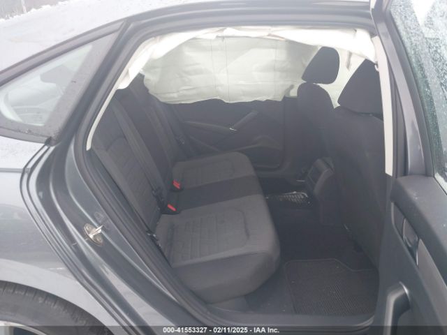 1VWAA7A33LC020438 Volkswagen Passat 2.0t S