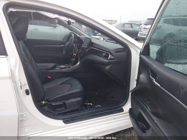 4T1S11AK2NU049756 Toyota CAMRY SE