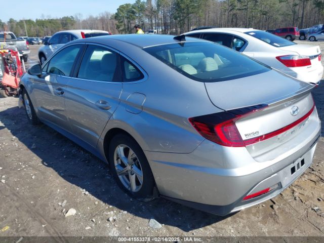 2021 HYUNDAI SONATA 5NPEG4JAXMH075720 Photo 2