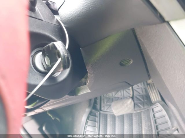 1FADP3F29EL117465 Ford FOCUS SE