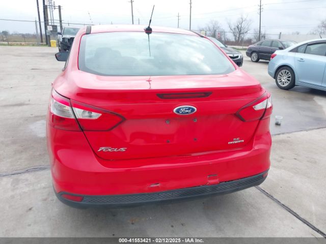 1FADP3F29EL117465 Ford FOCUS SE