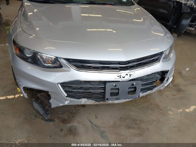 1G1ZD5ST1JF103953 Chevrolet MALIBU LT