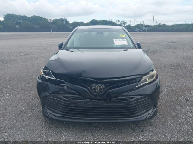 4T1B11HKXKU737845 Toyota CAMRY LE